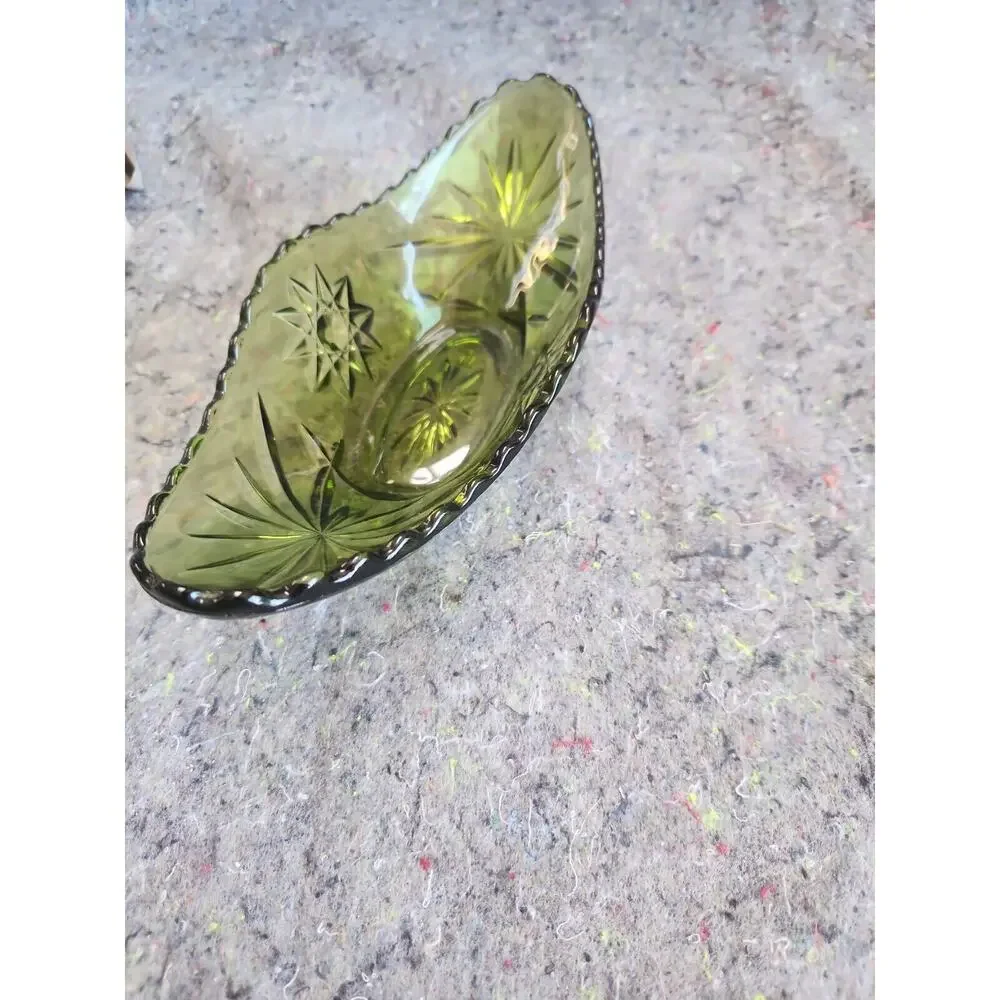 vtg anchor hocking EAPC green banana boat star of david pattern 9.25in